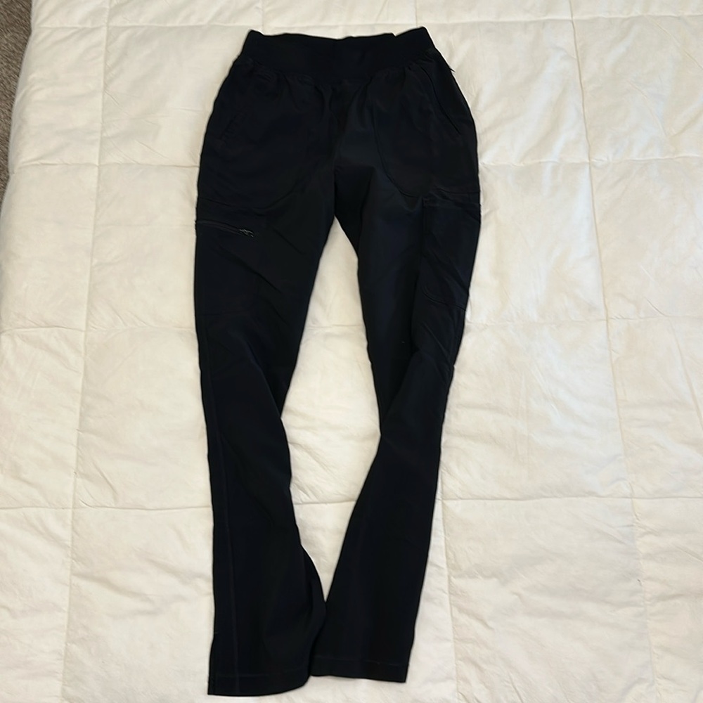 Cherokee infinity straight leg scrub pants